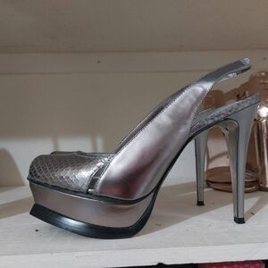 Bebe Zahara Women's Platform Sexy 6in Stilettos High Heels Shoe Snake Print Sz 8
